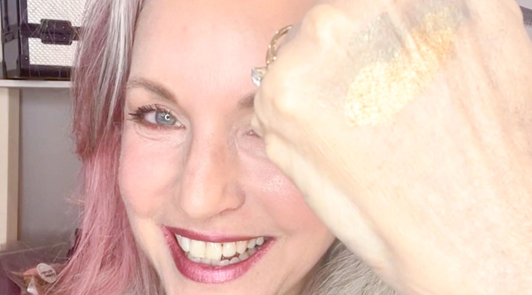 owner simple beauty minerals showing hazel eyes eye makeup