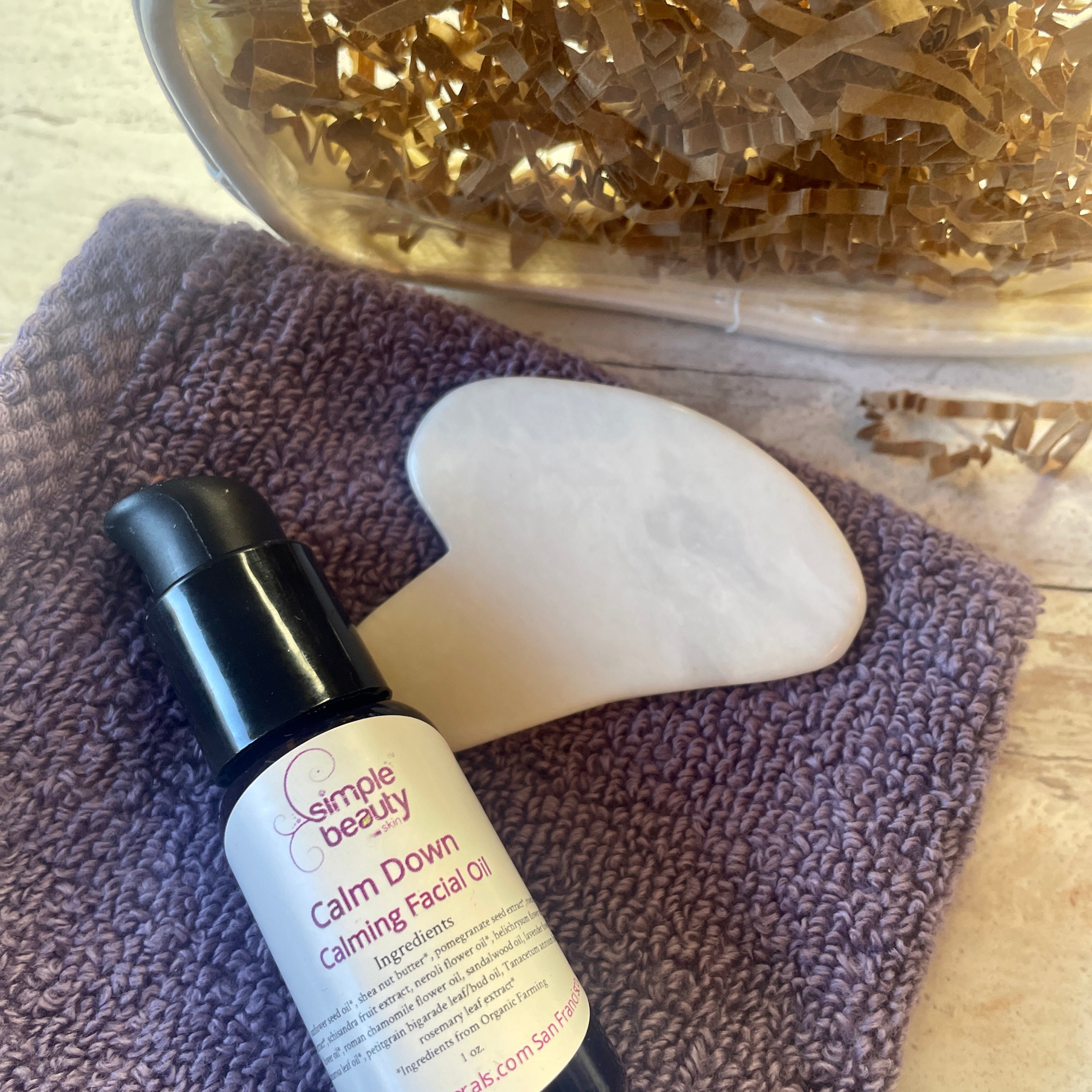 holiday 2023 gift set calming facial oil gua sha with washcloth