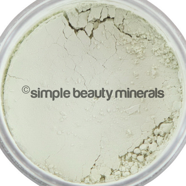 Green Color Corrector and Concealer - Simple Beauty Minerals