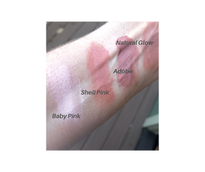cheek color swatch of shell pink blush